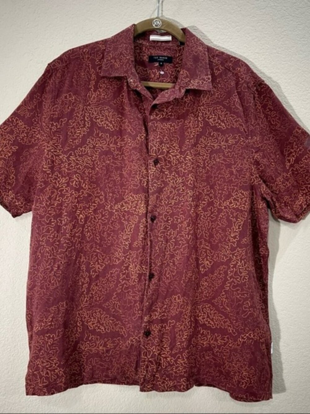 Ted Baker Men 5 US L Chaplin Coral Print 100% Linen Short Sleeve Button-Up Shirt